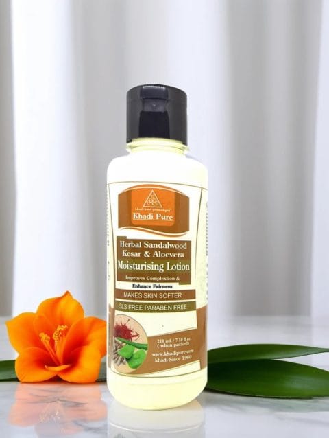 Sandalwood, Kesar & Aloevera Moisturizing Lotion