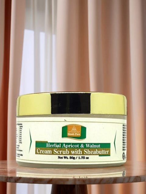 Natural Face Scrub with Apricot & Walnut