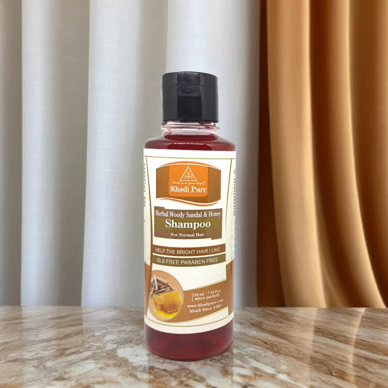 SLS-Free Herbal Shampoo with Sandalwood and Honey
