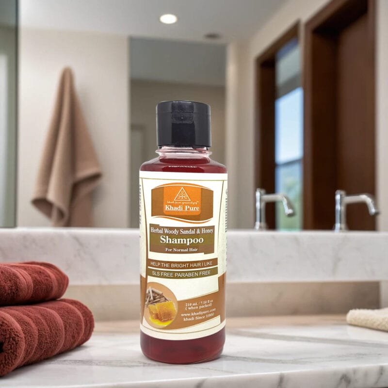 Khadi Natural SLS-Free Shampoo – Sandalwood & Honey